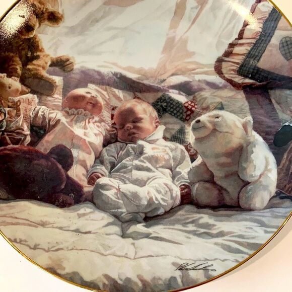 THE HADLEY HOUSE "THINGS WORTH KEEPING" PLATE - Picture 2 of 4